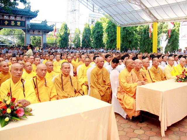 TT-Huế: Trang nghiêm tưởng niệm Bồ-tát Quảng Đức ảnh 3