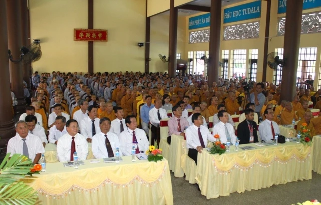 Chùa Hội Khánh đón nhận kỷ lục châu Á ảnh 2 IMG_6500.JPG