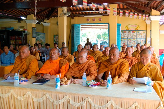 Kiên Giang: Thành kính tưởng niệm Bồ-tát Quảng Đức ảnh 2 Kiên Giang: Thành kính tưởng niệm Bồ-tát Quảng Đức ảnh 2