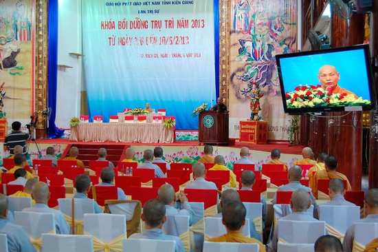 Kiên Giang: Khai khóa bồi dưỡng trụ trì năm 2013 ảnh 15