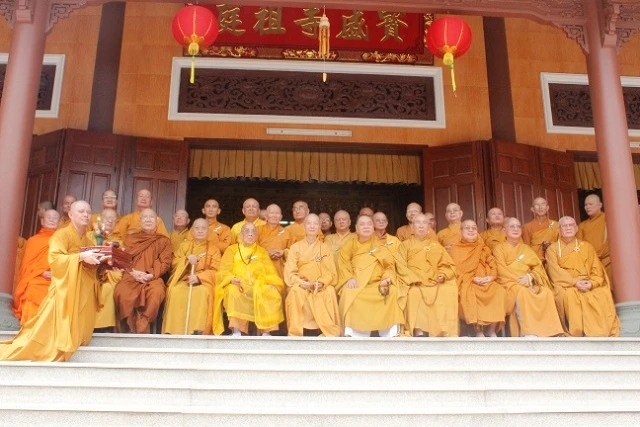 ch_p l²u ni_m l_ l_c thanh -an v_.JPG