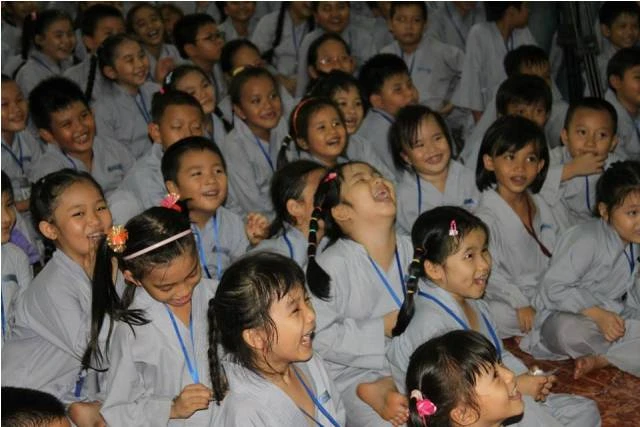 cßc bT c²_i s_ng khoßi khi xem tu_ng h_ng hai nhi.jpg