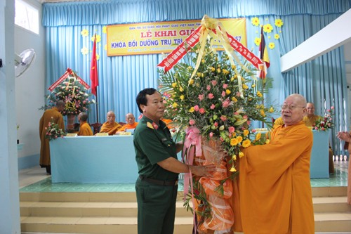 Sóc Trăng: Khai mạc Khóa bồi dưỡng trụ trì năm 2013 ảnh 2 1dinhhuong16.jpg