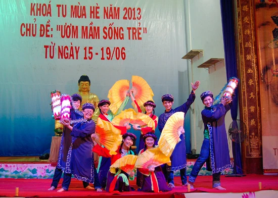 Chùa Phật Quang "Ươm mầm sống trẻ" ảnh 2