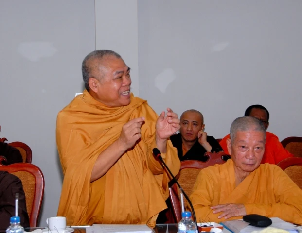 Hội nghị Ban Thường trực HĐTS: Phiên họp chiều 1-7 ảnh 3 BTN_0121.JPG