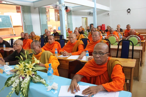 PG Sóc Trăng sơ kết Phật sự 6 tháng đầu năm 2013 ảnh 2 soctrang05.jpg