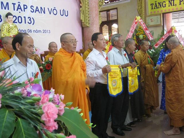 Họp mặt kỷ niệm 15 năm Tập san Vô Ưu ảnh 3 tribuuvouu12.JPG