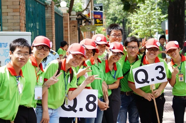 Thương gửi TNV TSMT 2013 ảnh 1 Tiepsucmuathi051.JPG