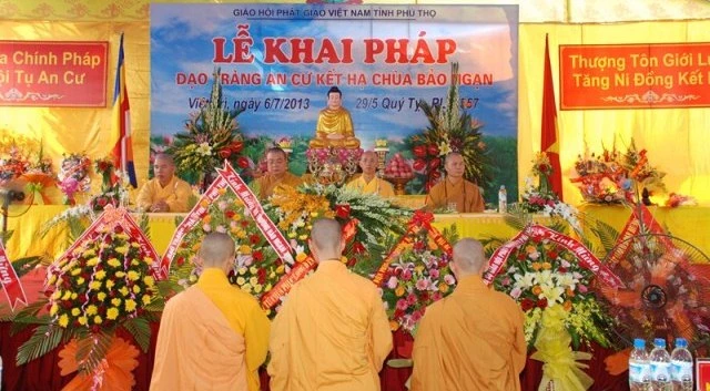 phuthokhaiphap09.JPG