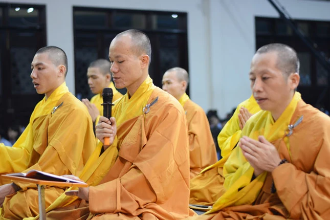 Toàn cảnh Khóa tu mùa hè 2013 tại chùa Hoằng Pháp ảnh 60 Toàn cảnh Khóa tu mùa hè 2013 tại chùa Hoằng Pháp ảnh 60