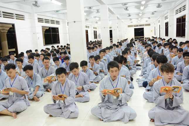 Toàn cảnh Khóa tu mùa hè 2013 tại chùa Hoằng Pháp ảnh 67 Toàn cảnh Khóa tu mùa hè 2013 tại chùa Hoằng Pháp ảnh 67