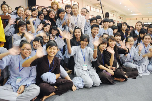 Toàn cảnh Khóa tu mùa hè 2013 tại chùa Hoằng Pháp ảnh 48 Toàn cảnh Khóa tu mùa hè 2013 tại chùa Hoằng Pháp ảnh 48