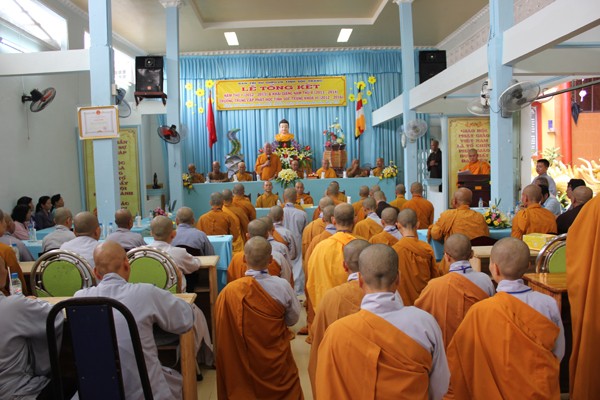 Trường TCPH Sóc Trăng tổng kết năm học 2012-2013 ảnh 1 Toan canh.jpg