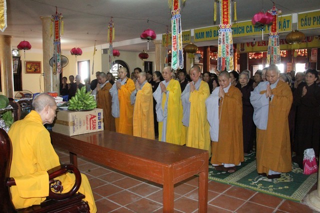 Phân ban Ni giới T.Ư (phía Bắc) cúng dường trường hạ ảnh 1 IMG_1349 tại Tổ đình Viên Minh chùa Ráng.jpg