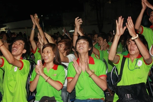 Gala kỷ niệm 5 năm chương trình Tiếp sức mùa thi ảnh 6 ngoctran13.JPG