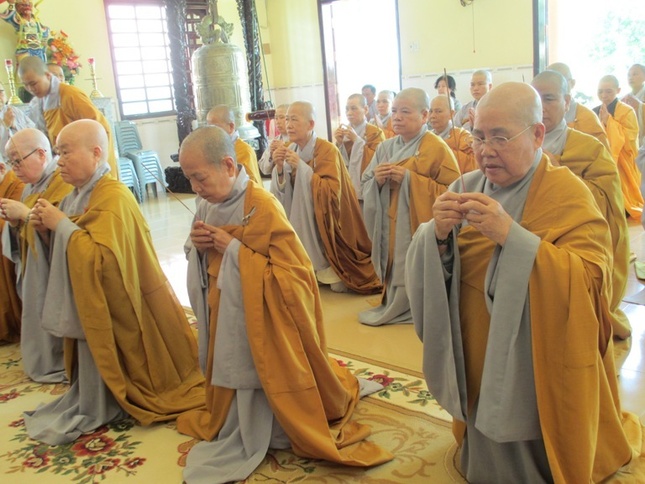 Niêm Hương- chùa Liên Hoa- Trà Vinh.jpg