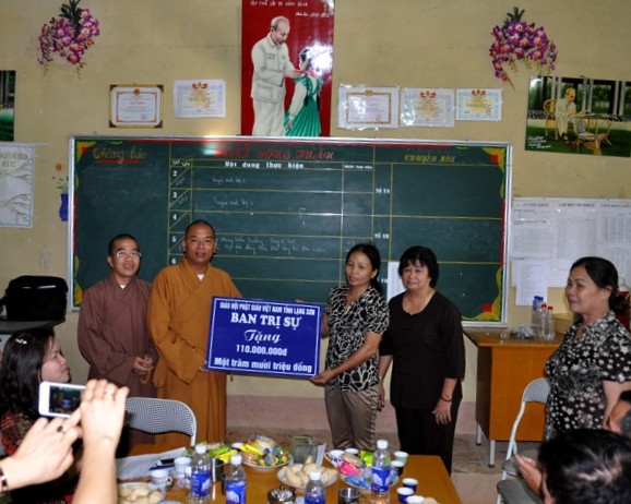 Phât giáo Lạng Sơn ủng hộ xây trường cho học sinh ảnh 1 DSC_0234 copy.jpg