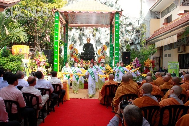 Tuần lễ tôn trí tượng Phật hoàng Trần Nhân Tông ảnh 6 4.jpg