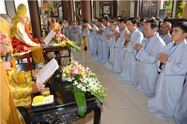 Đại giới đàn Phước Trí thành tựu viên mãn ảnh 8 anh 12.jpg