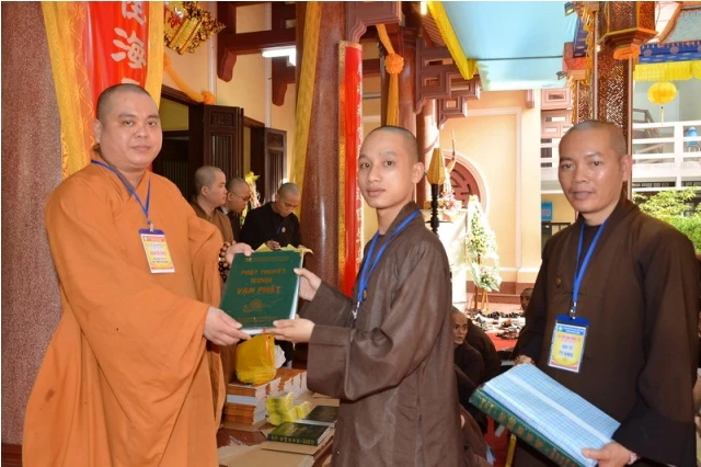 Đại giới đàn Phước Trí thành tựu viên mãn ảnh 11 anh 16.jpg