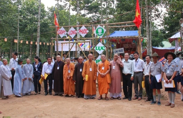 Đồng Nai: Khai mạc trại Lục Hòa IV ảnh 7 trai luc hoa dn20.JPG