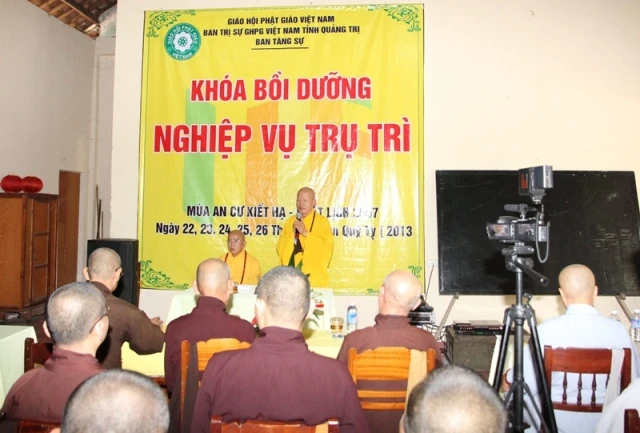 khai khoa tru tri1.JPG