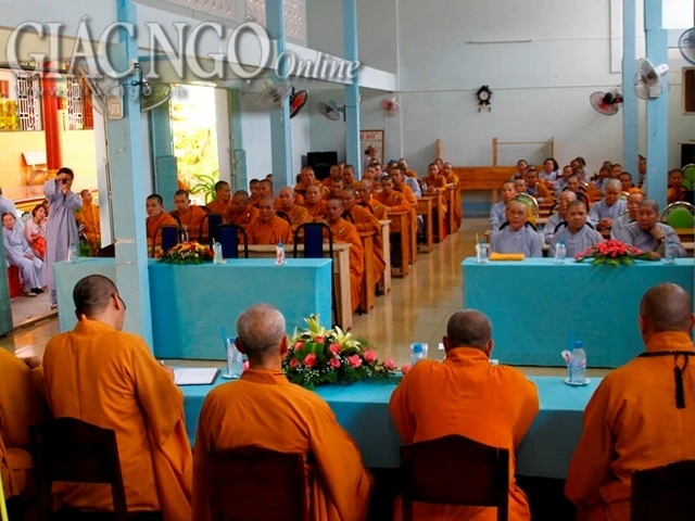 Tr²_ng h_ ch·a Khßnh S)n  - S=c Trpng (3).jpg