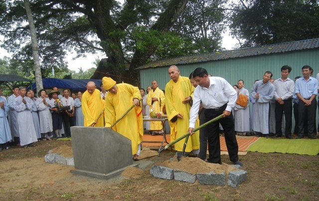 Quảng Ngãi: Đại trùng tu cổ tự Châu Quang ảnh 5 co tu chau quang9.jpg