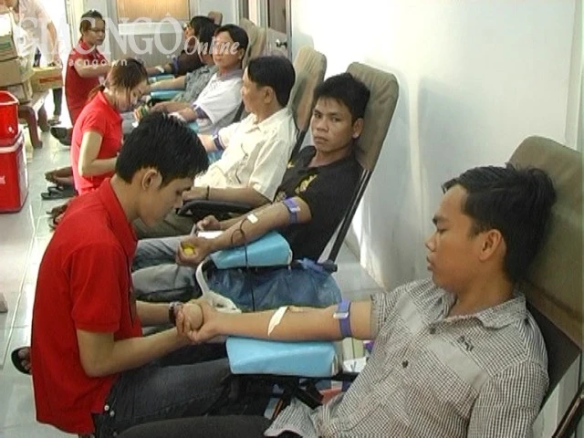TP.HCM, Đồng Tháp, Đà Nẵng hiến máu tình nguyện ảnh 5 hien mau4.jpg