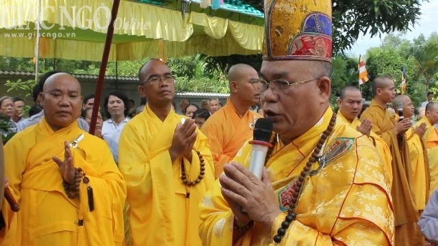 an vi va duc chuong 2.jpg