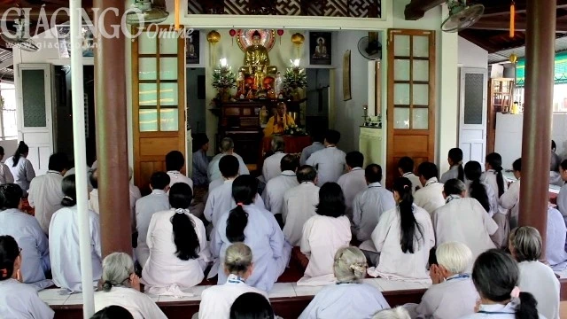 hue, thuyet giang (3).jpg