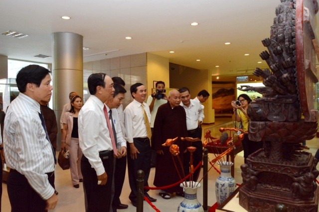 Đà Nẵng: Trưng bày hơn 80 tinh hoa cổ vật Phật giáo ảnh 5 thnamdn10.jpg