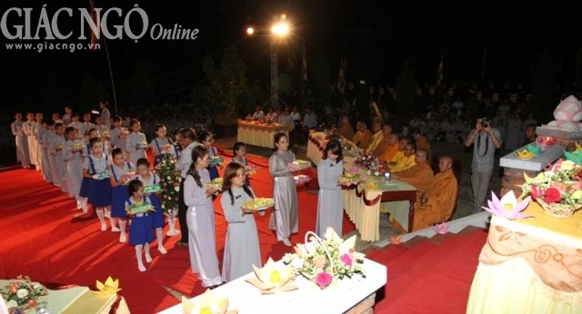 Quảng Trị: Chùa Chơn An tổ chức lễ hội Vu lan ảnh 4 quang tri vulan10.jpg
