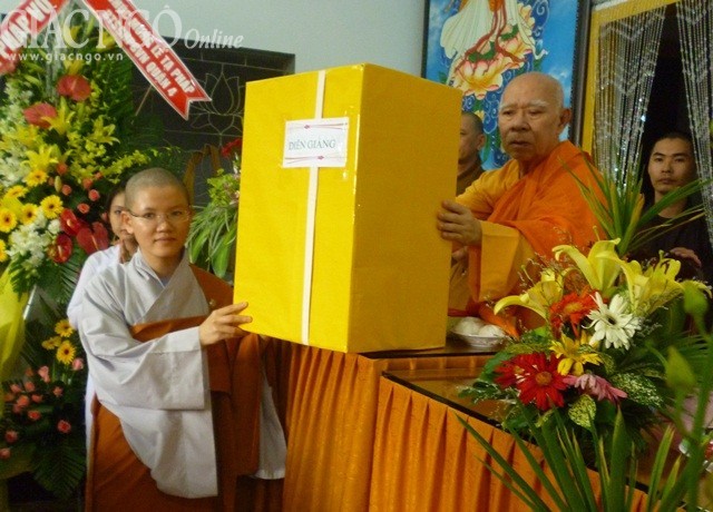 Phật giáo Q.4 mãn hạ tại chùa Linh Hương ảnh 6 wquan tu09.jpg