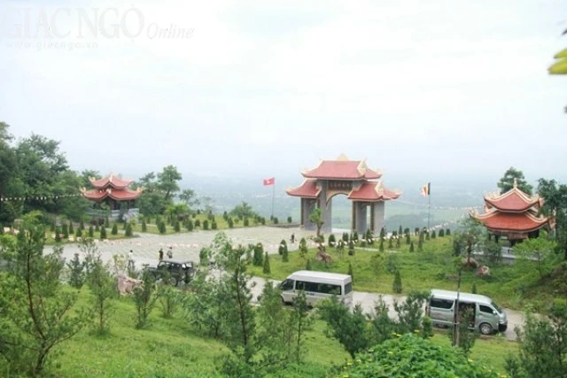 Đại lễ Vu lan tại thiền viện Trúc Lâm Tuệ Đức ảnh 10 Duc Hieu HN76.jpg