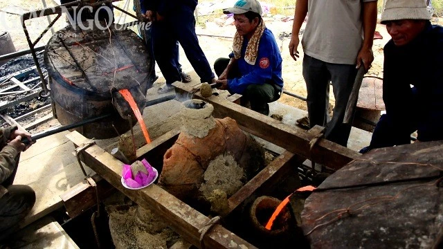 Chùa Bà Đa chú nguyện đúc Đại hồng chung ảnh 6 chua BaDa15.jpg