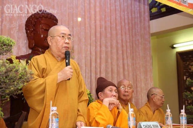 Hoà thượng là người có nhiều trăn trở về cải cách hành chánh của Giáo hội IMG_4143_477796599_resize.jpg