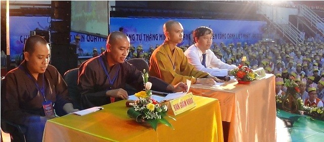 Hơn 3.000 bạn trẻ tham dự khóa “Hãy là chính mình” ảnh 11 Batnha04.jpg