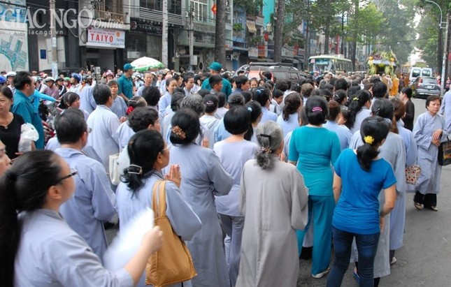 Lễ truy niệm & di quan cố HT.Thích Nhật Quang ảnh 41 Anh DQ (1).jpg