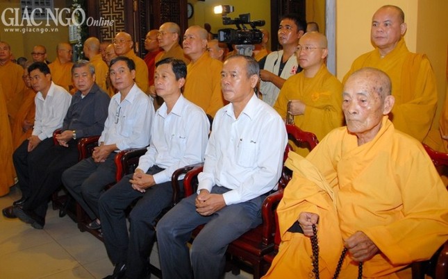 Lễ truy niệm & di quan cố HT.Thích Nhật Quang ảnh 8 Anh DQ (5).jpg