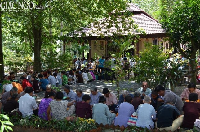 Vu lan muộn tại một số chùa, tịnh xá, tịnh thất ảnh 15 Khoa 4.jpg