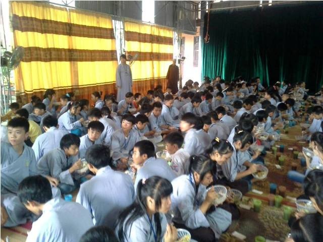 Khoá tu “Nụ thương sen hồng” tại chùa Từ Xuyên ảnh 4 chua Tu Xuyen21.jpg