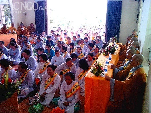 Phat tu Thien Vien.jpg