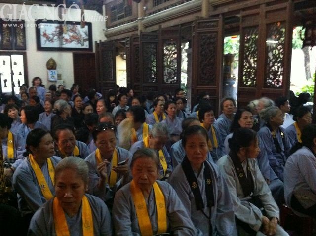 Chùa Tảo Sách ra mắt đạo tràng Tịnh độ Linh Sơn ảnh 4 ra mat 6.jpg
