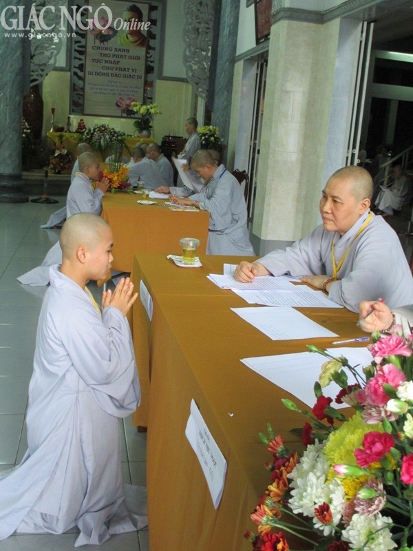 Giới tử các Giới trường Bắc tông thi tụng luật ảnh 27 gioi truong Kim Son01.jpg