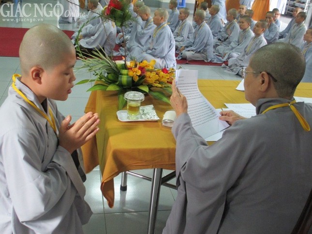 Giới tử các Giới trường Bắc tông thi tụng luật ảnh 26 gioi truong Kim Son04.jpg