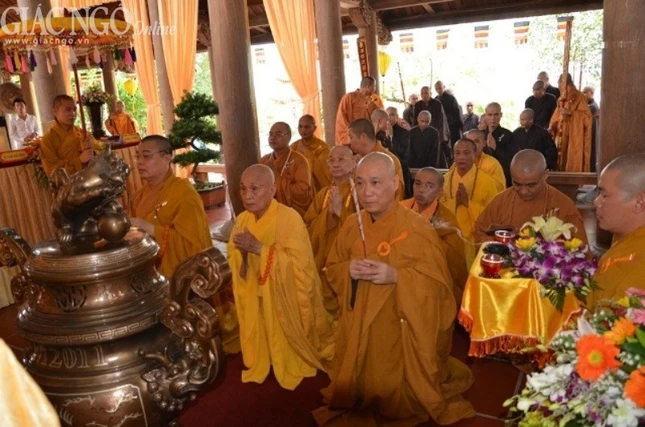 Giới đàn Nghệ Tĩnh thành công viên mãn ảnh 3 nghe tinh11.jpg