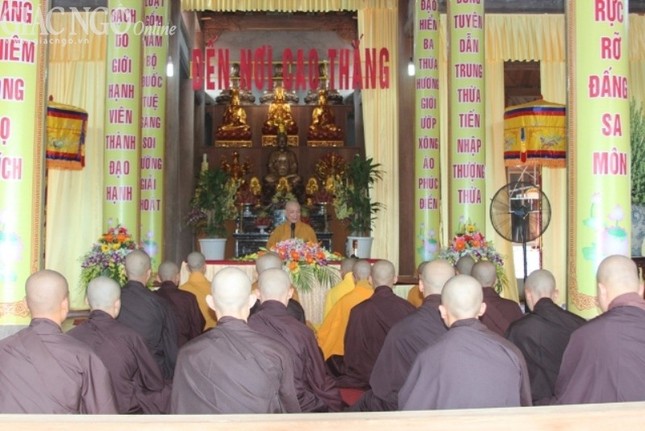 Giới đàn Nghệ Tĩnh thành công viên mãn ảnh 5 nghe tinh56.jpg