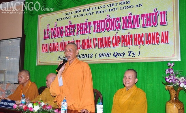 Trường TCPH tỉnh Long An khai giảng năm 3 khóa V ảnh 8 LAn17.jpg