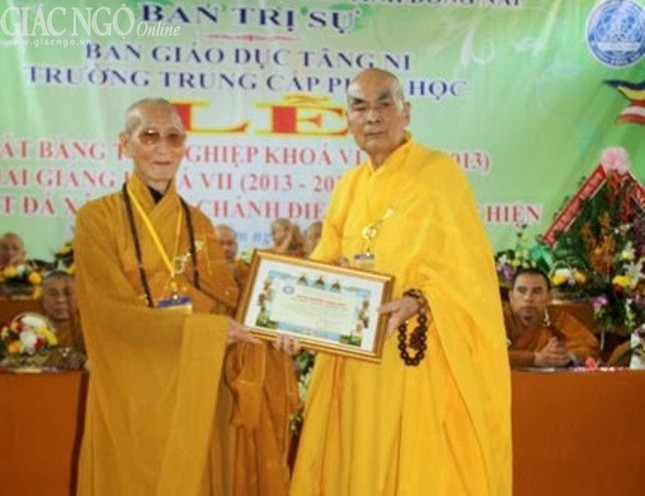 Trường TCPH Đồng Nai trao bằng tốt nghiệp khóa VI ảnh 3 DN 4.jpg